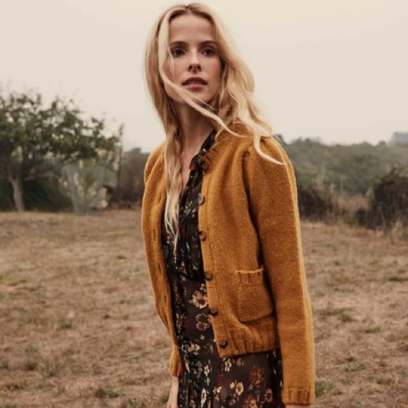 Doen Risette Wool Crew Neck Pocket Button Cardigan Crop Sweater Mustard Yellow - Picture 2 of 7